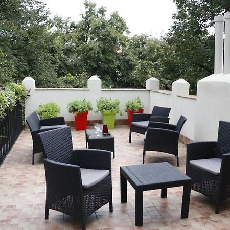 Rock - Studio With 30M2 Terrace Belgrade Extérieur photo