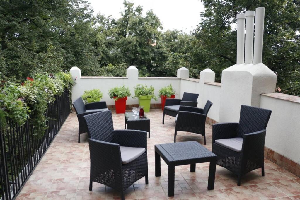 Rock - Studio With 30M2 Terrace Belgrade Extérieur photo